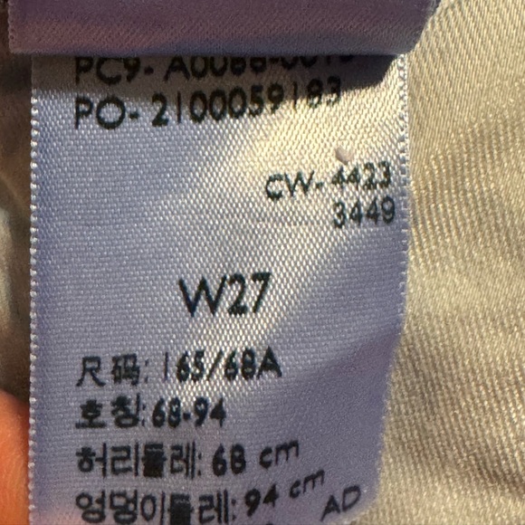 Levis 311 Shaping Skinny Capri - Picture 8 of 10